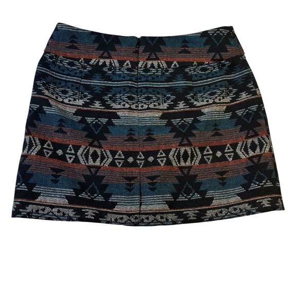 Dalia Collection Skirt Size 10 Modern Fit Aztec Southwestern Geometric - Picture 2 of 6